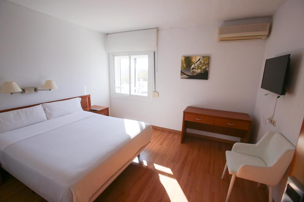 Gatell Hotel Vilanova i la Geltrú Kültér fotó