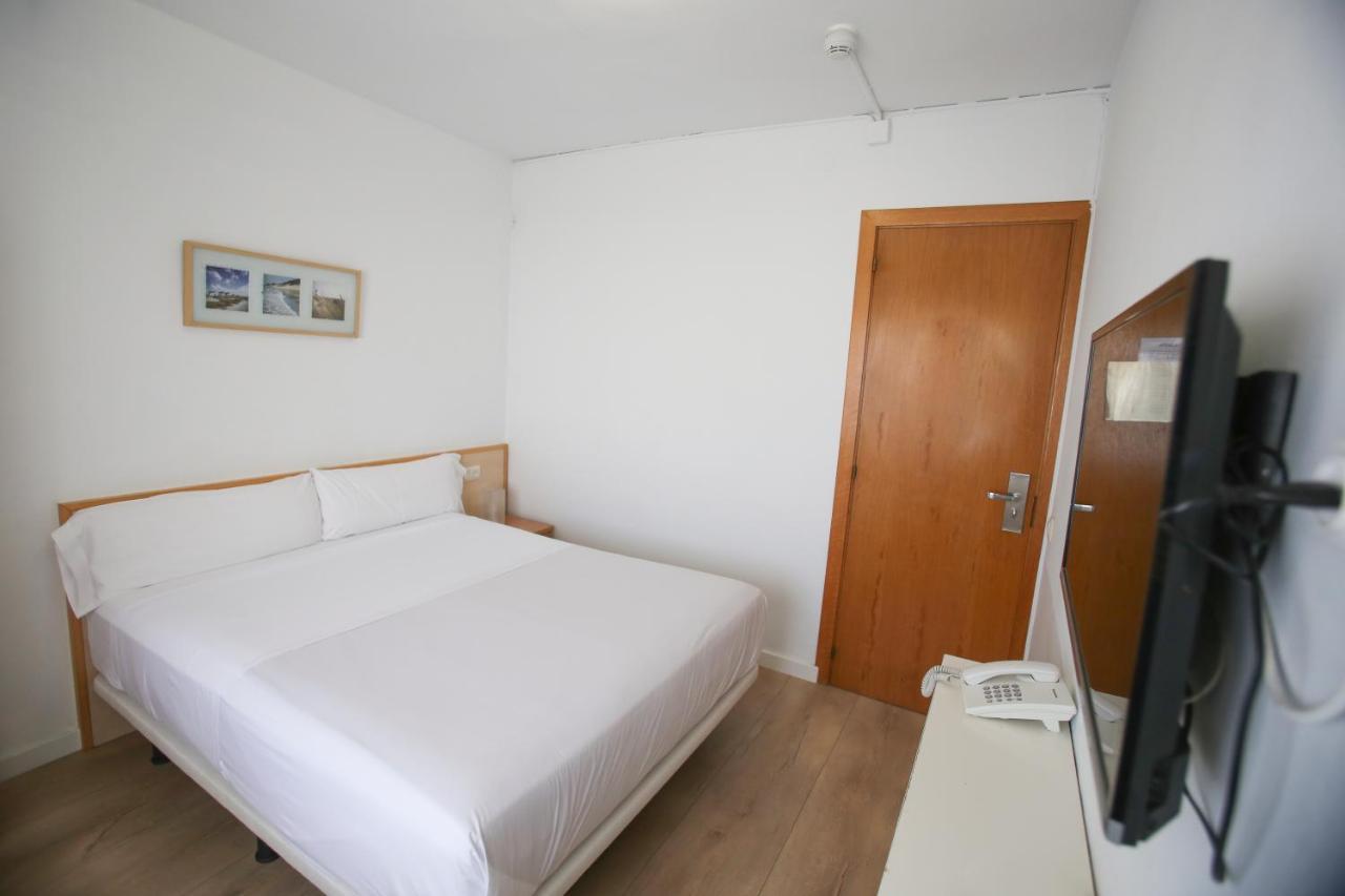 Gatell Hotel Vilanova i la Geltrú Kültér fotó
